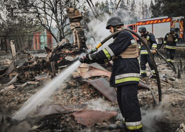 Масштабна пожежа, що за добу випалила село Студенок: що відомо