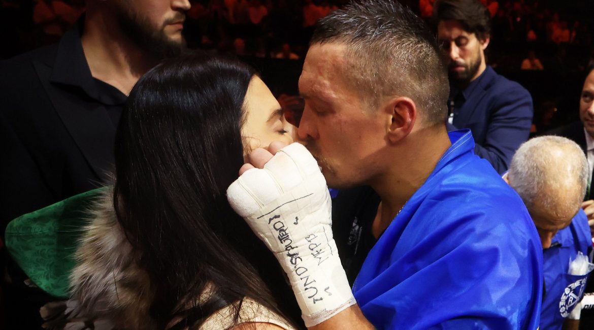 Олександр та Катерина Усик: зворушливий союз боксера та його коханої